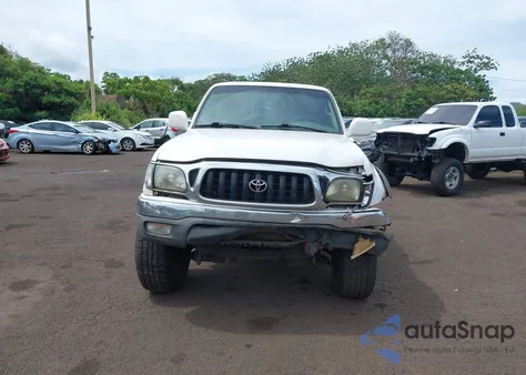 2002 Toyota Tacoma Base V6 z USA, uszkodzony, nr VIN 5TEWN72N12Z017020